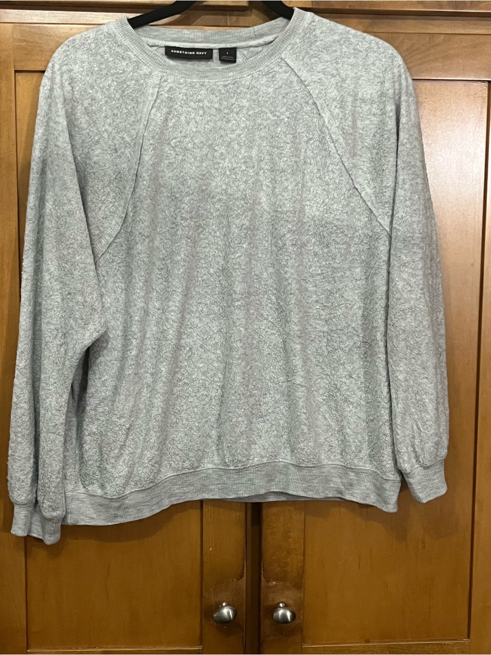 Something Navy Grey Raglan Long Sleeve Soft Fuzzy Sweatshirt Pullover Size small